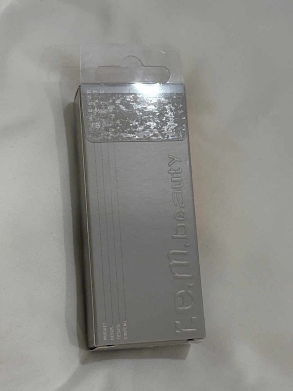 brand new r.e.m. beauty Foundation - Shade Light 7 C